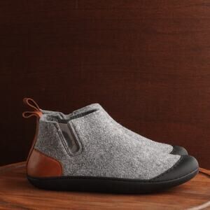 Greys Boots Mens SZ 12 Gray Wool Slipper Ankle Chelsea Pull On Flat Comfort FLAW